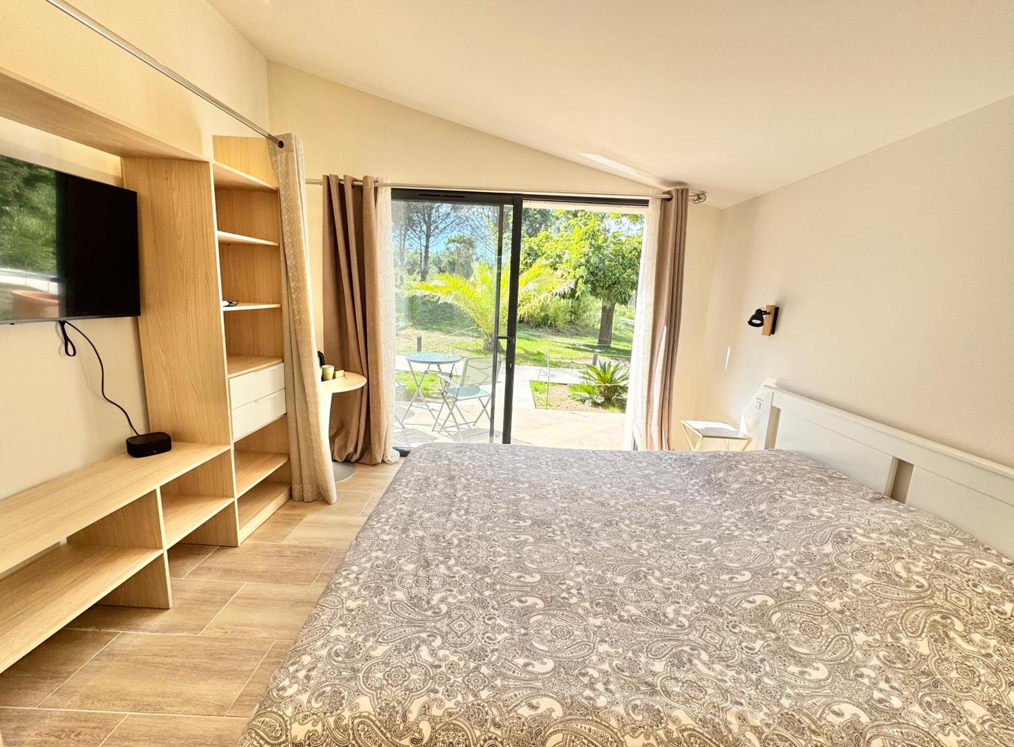 Villa La Source 83 - Room Close To St Tropez Cogolin Εξωτερικό φωτογραφία